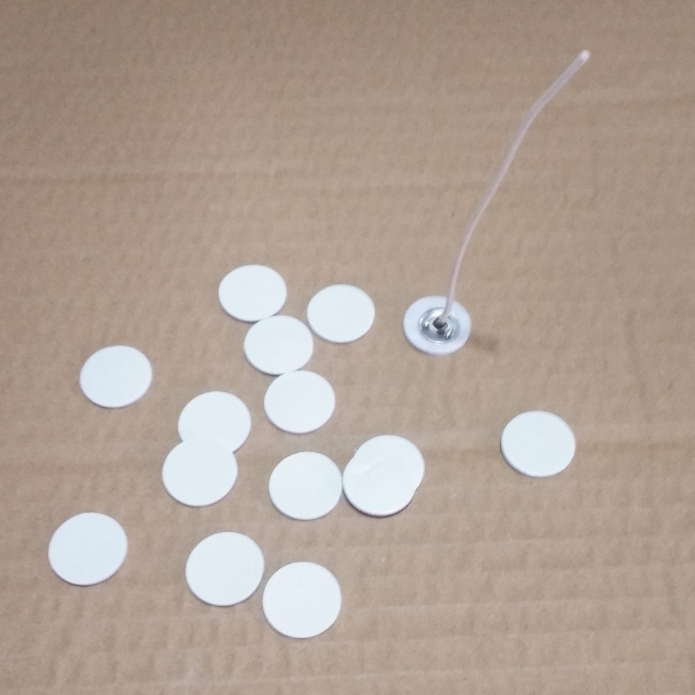 Adhesive Dot Wick - 300個入り粘着フォームドット 両面ステッカー ウィックホルダー 簡単に剥がせる 跡が残らない DIY制作に最適