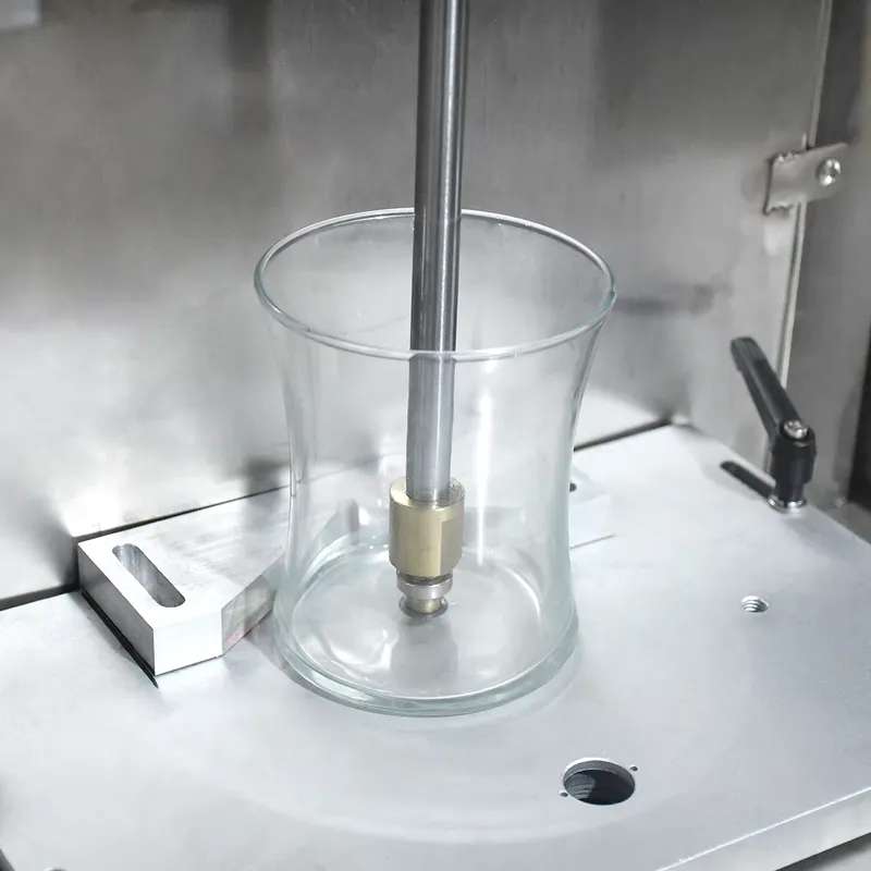 Candle Making Machine Price - ホットセール中！キャンドル製造機、半自動芯挿入機、丸型・角型カップ対応、キャンドル工場向け、お買い得価格。